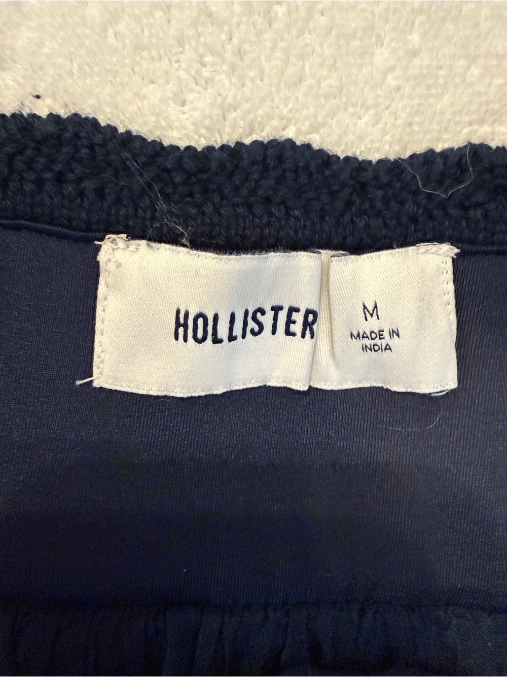 2 Hollister Layered Knit & Polyester Tanks, Navy and Cream  Bundle Size M - Picture 5 of 6